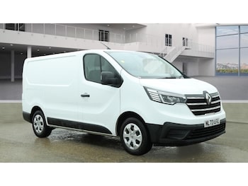 Renault Trafic feature image