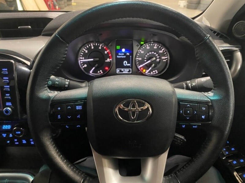 Used Toyota Hilux 2021 for sale - 77494333: Photo 6