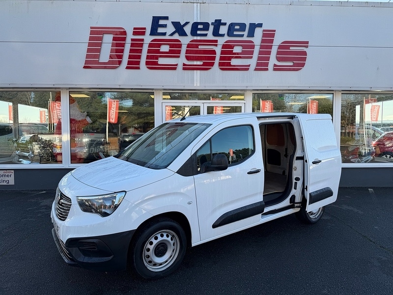 Used Vauxhall Combo 2021 for sale - 76907808: Photo 2