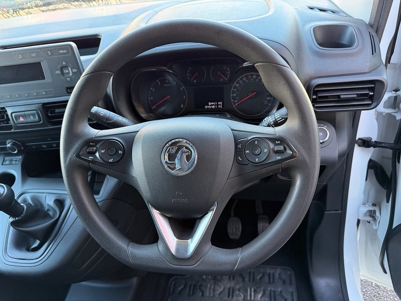 Used Vauxhall Combo 2021 for sale - 76907808: Photo 8