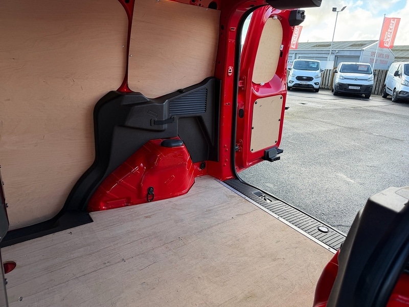 Used Ford Transit Courier 2023 for sale - 77159967: Photo 18