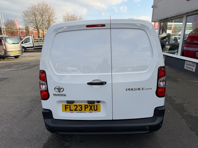 Used Toyota ProAce 2023 for sale - 76962806: Photo 16