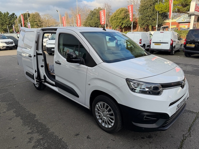 Used Toyota ProAce 2023 for sale - 76962806: Photo 20