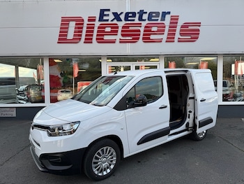 Used Toyota ProAce 2023 for sale - 76962806: Photo