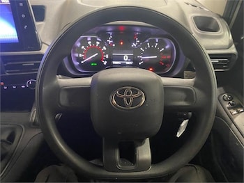 Used Toyota ProAce 2022 for sale - 76134653: Photo