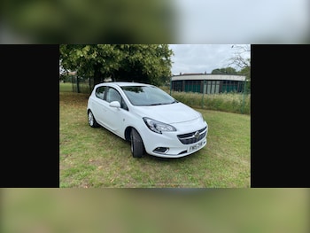 Vauxhall - Corsa