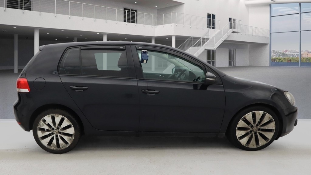 Used Volkswagen Golf Plus 2009 for sale - 77253543: Photo 5