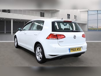 Used Volkswagen Golf 2016 for sale - 75690056: Photo