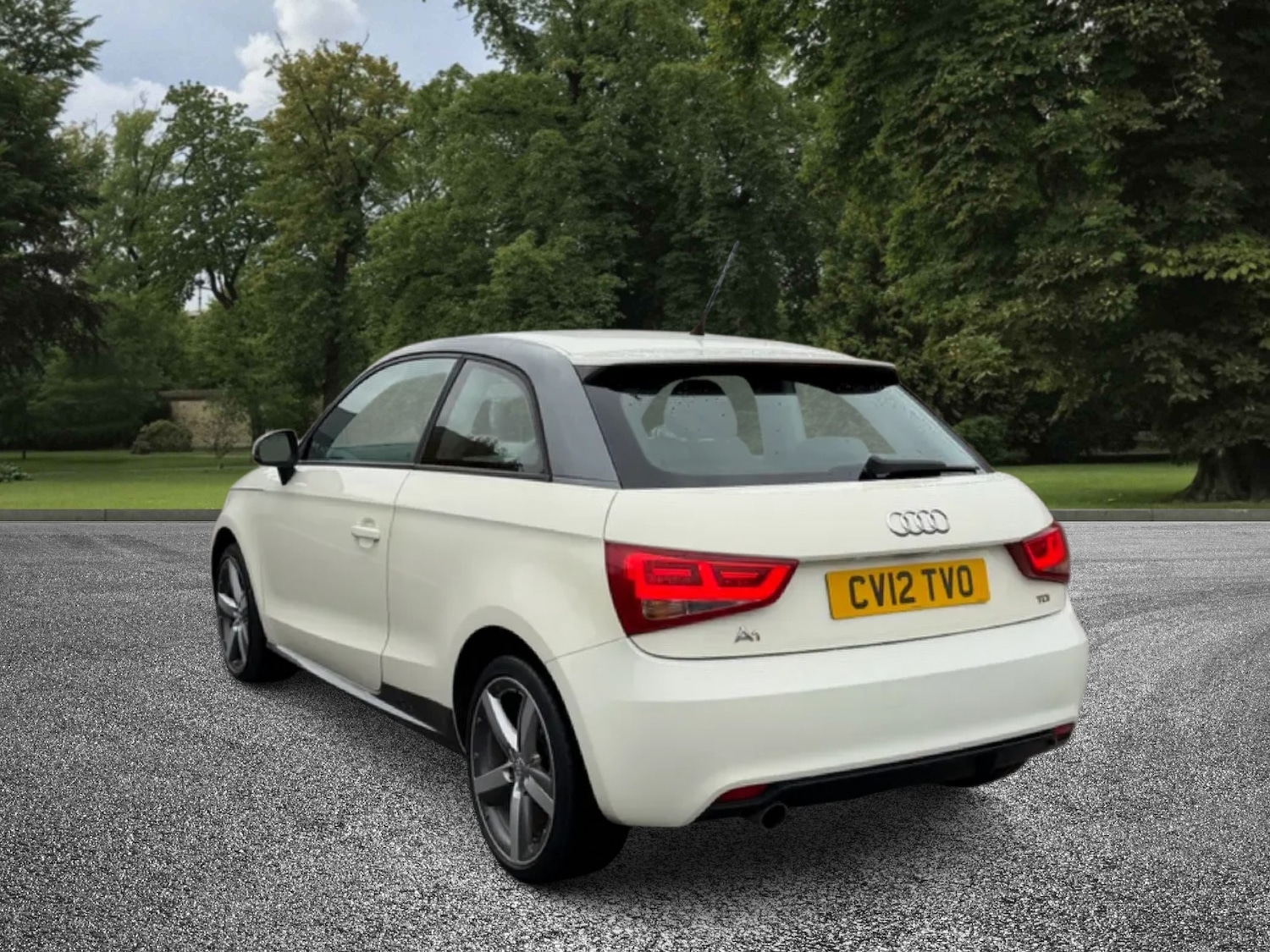 Used Audi A1 2012 for sale - 76464486: Photo 12
