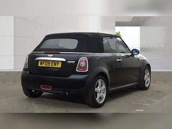 Used MINI Convertible 2009 for sale - 78615220: Photo