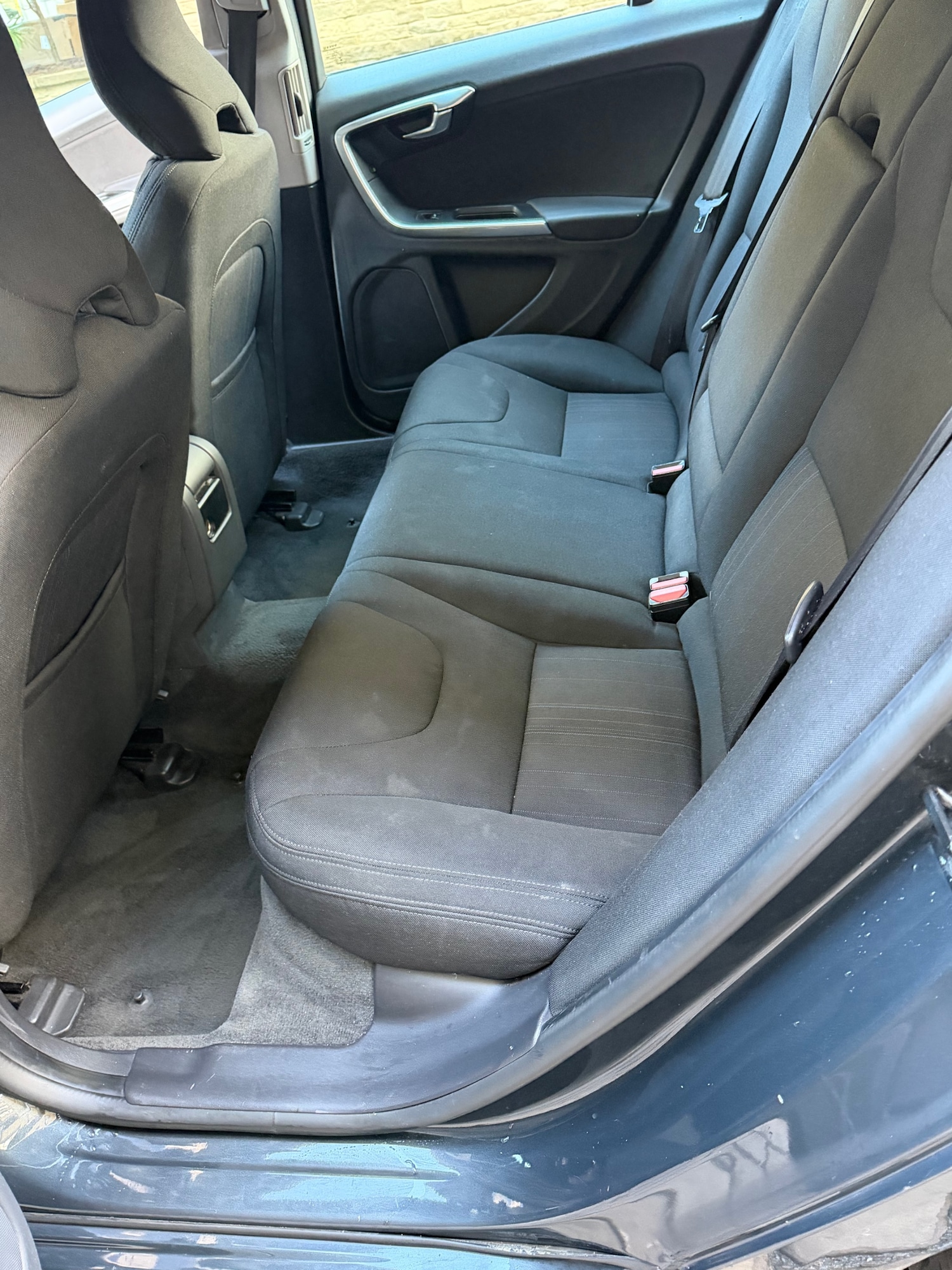 Used Volvo V60 2013 for sale - 76384298: Photo 19