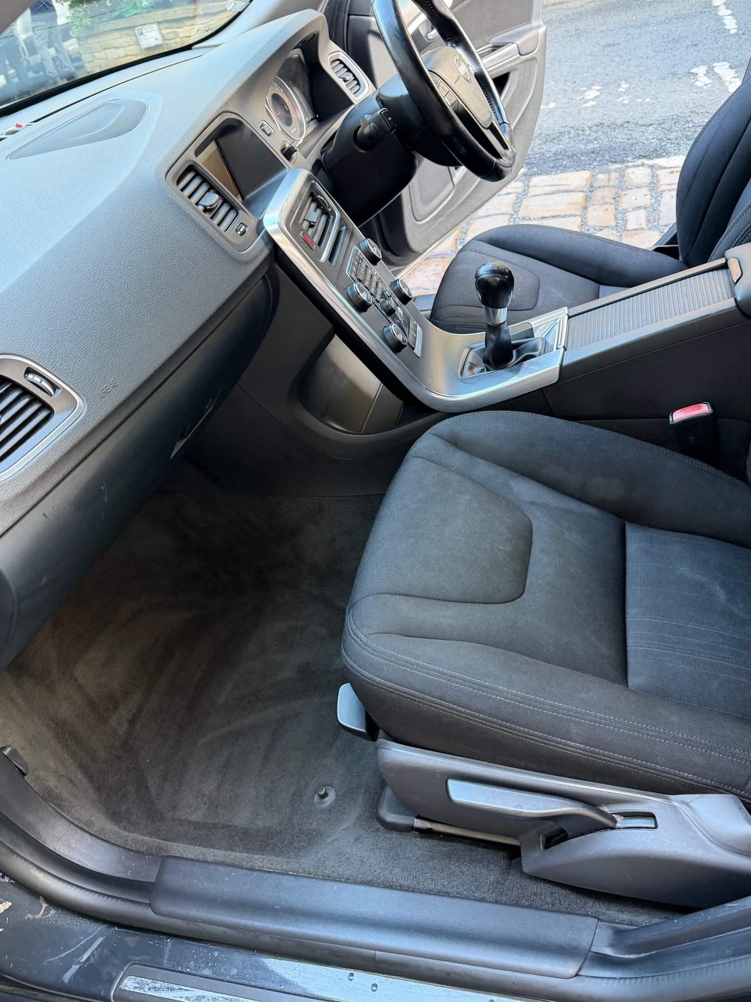 Used Volvo V60 2013 for sale - 76384298: Photo 20