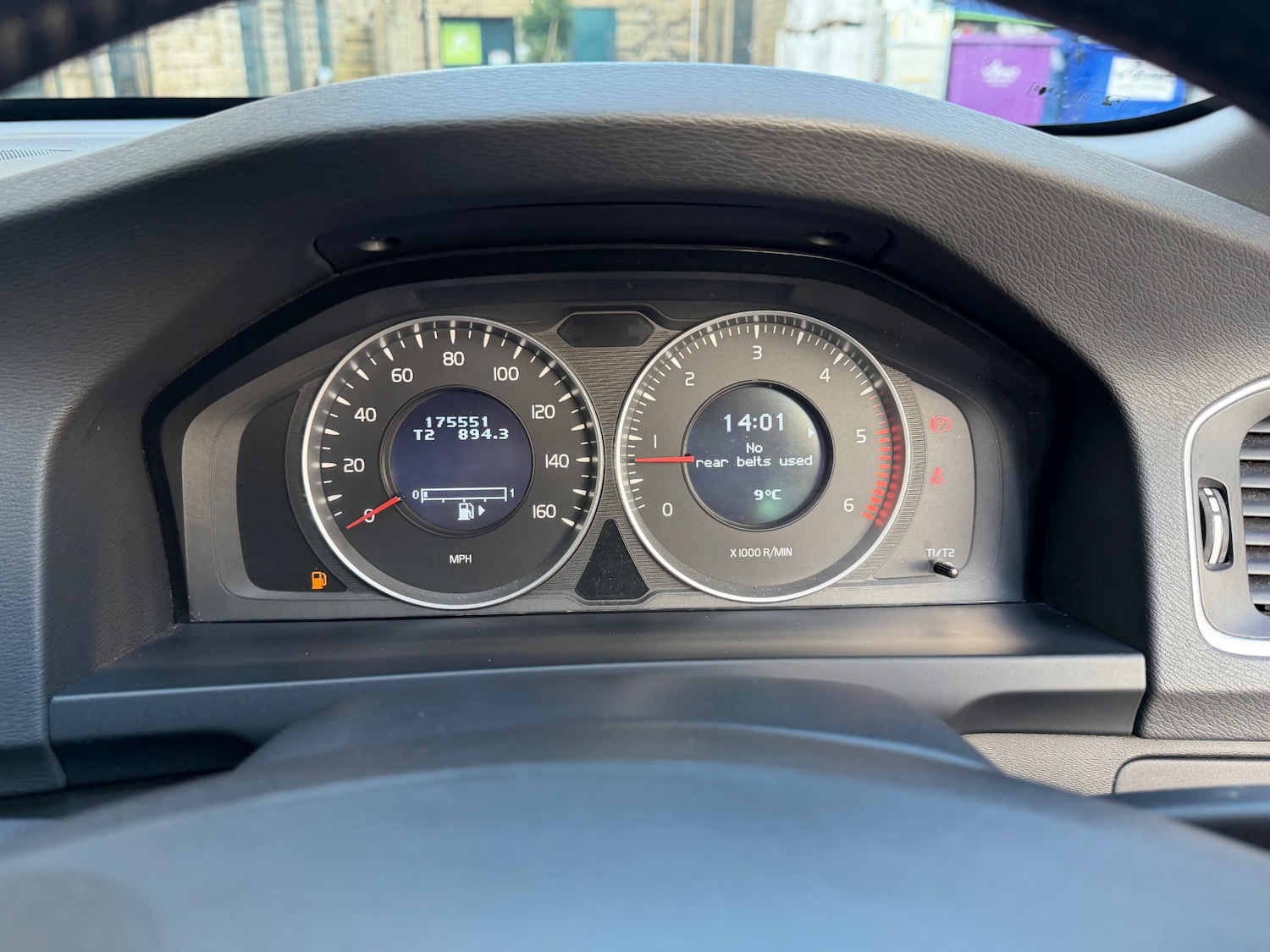 Used Volvo V60 2013 for sale - 76384298: Photo 23