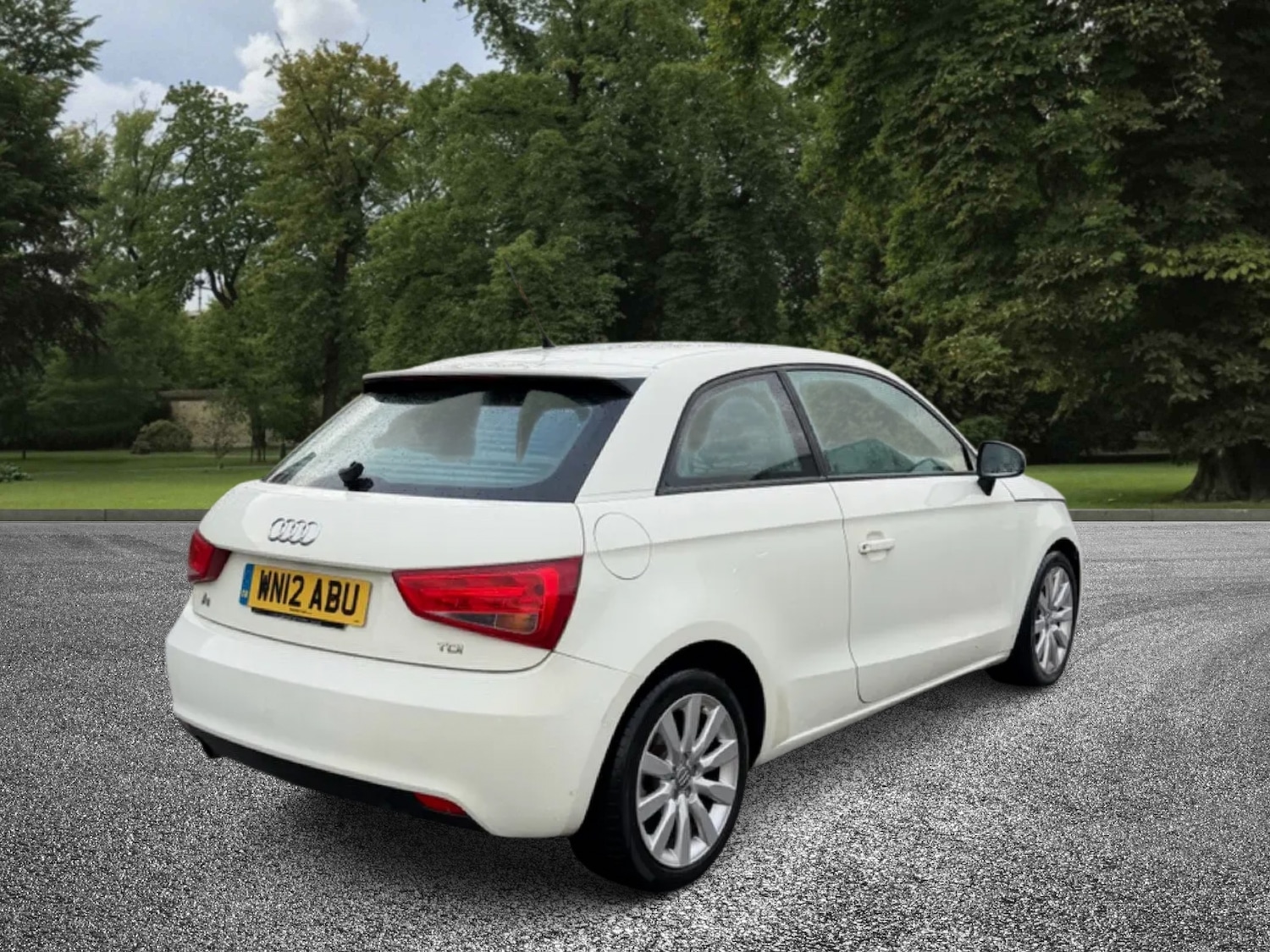 Used Audi A1 2012 for sale - 76652287: Photo 5