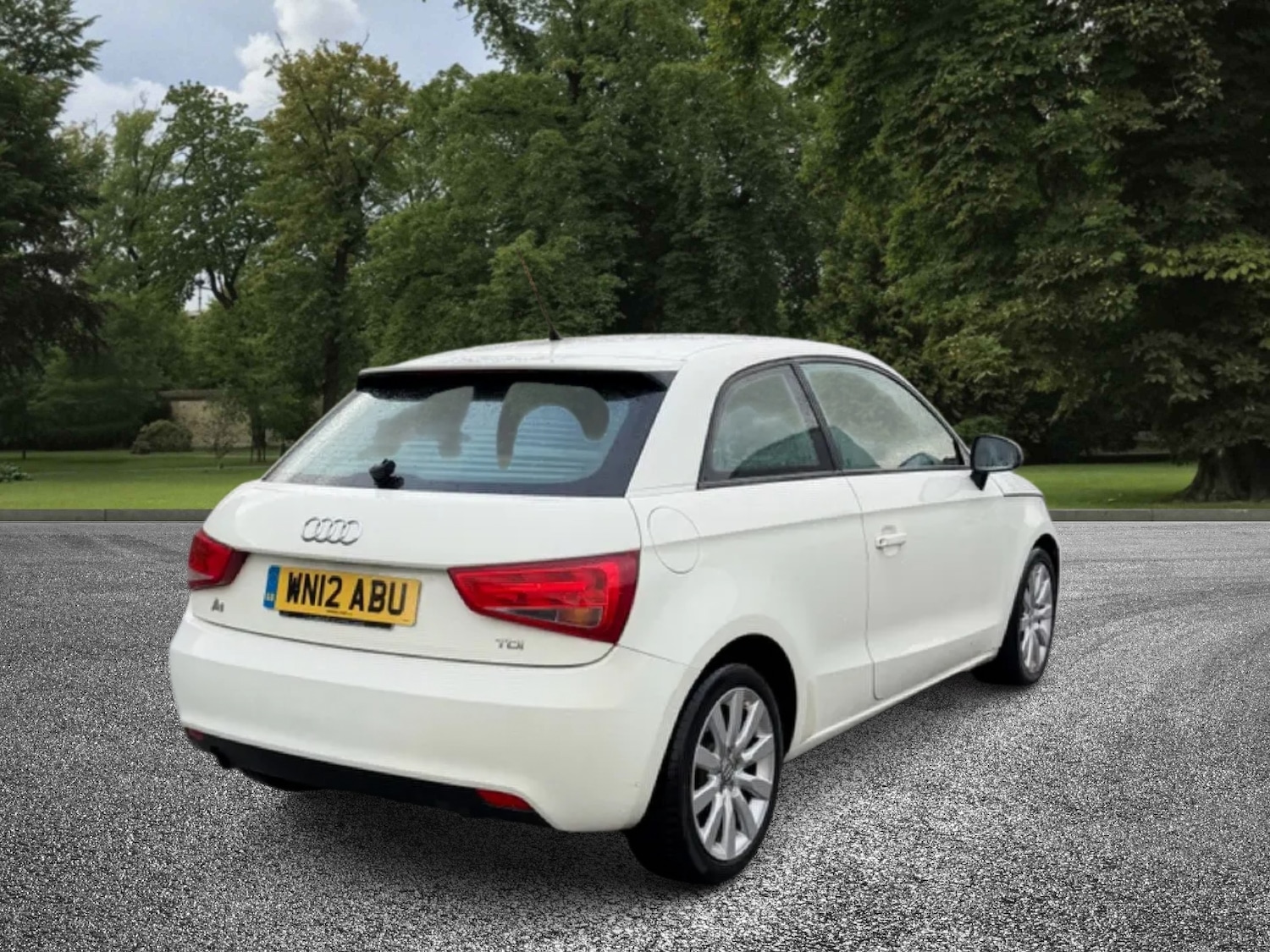 Used Audi A1 2012 for sale - 76652287: Photo 6