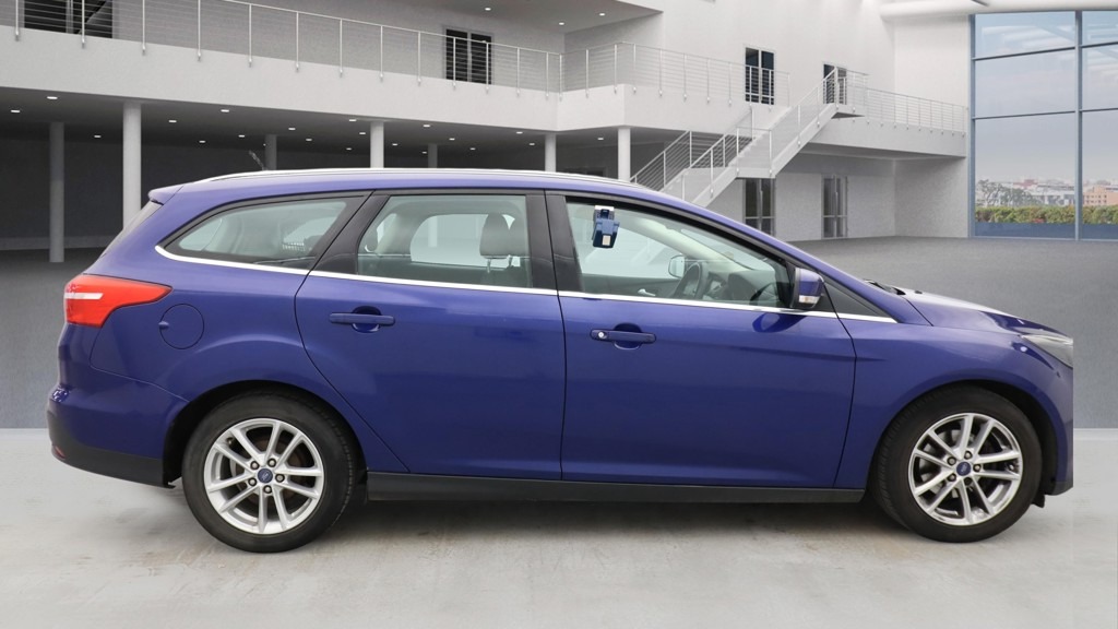 Used Ford Focus 2015 for sale - 77274323: Photo 5