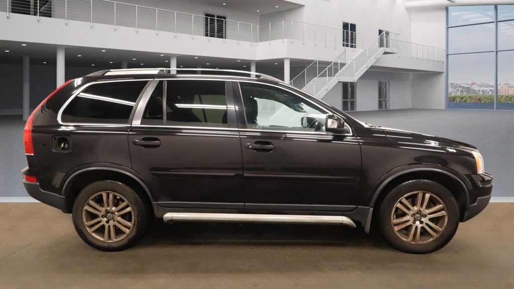 Used Volvo XC90 2010 for sale - 77170394: Photo 11