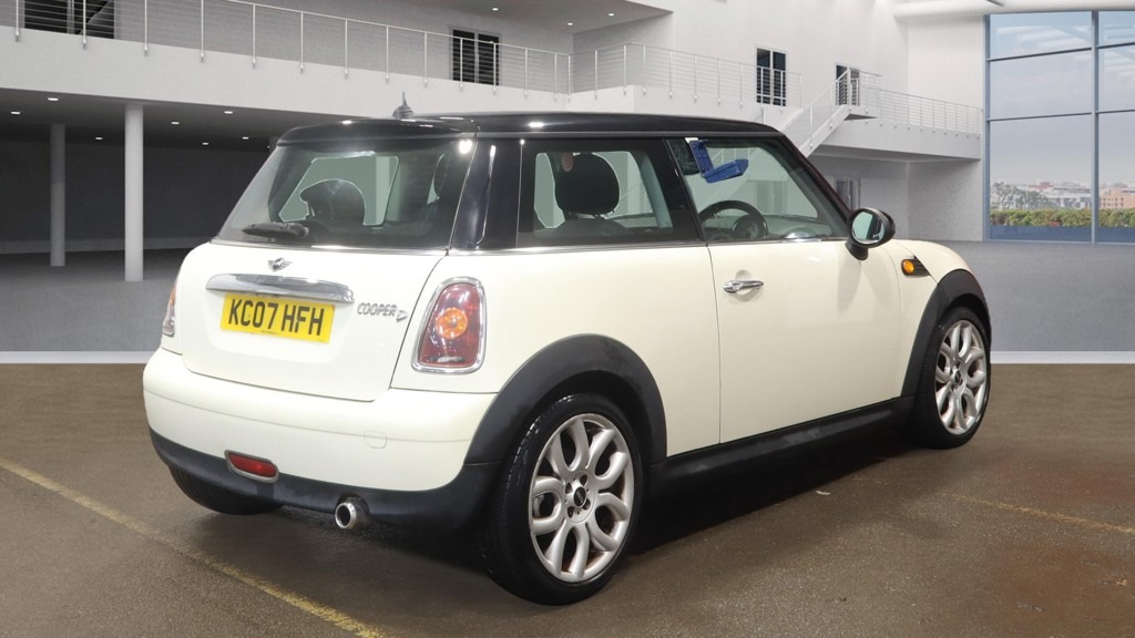 Used MINI Hatch 2007 for sale - 76566352: Photo 6