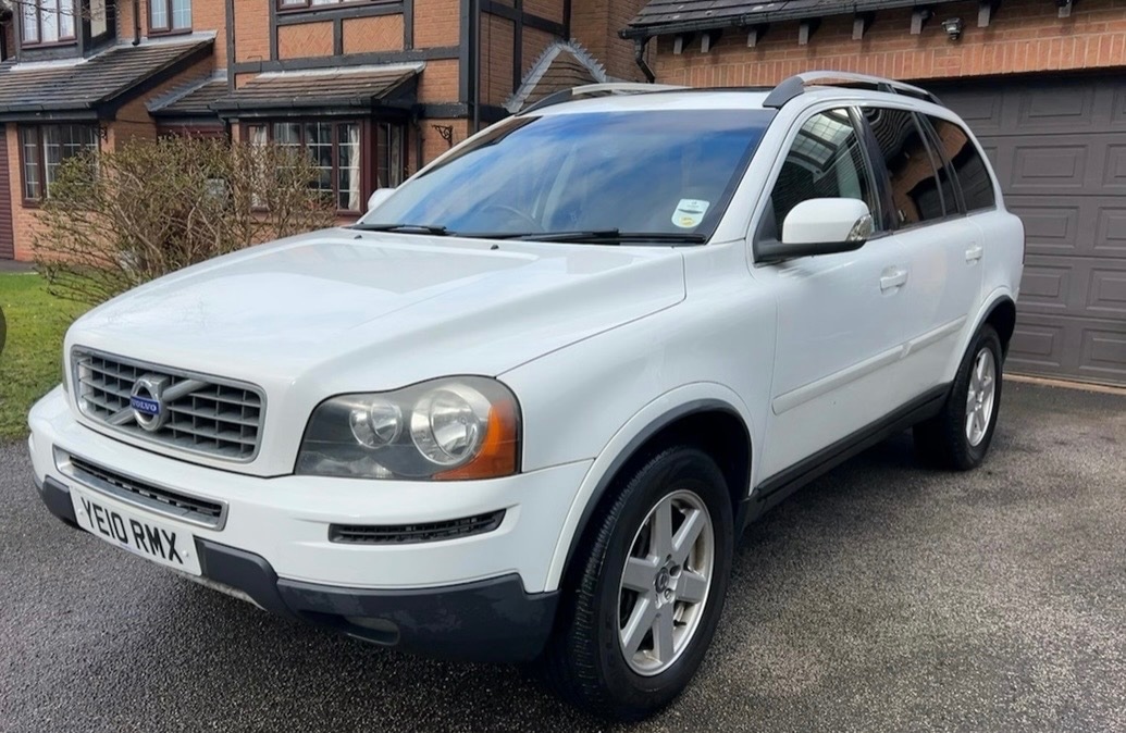 Used Volvo XC90 2010 for sale - 78092960: Photo 2