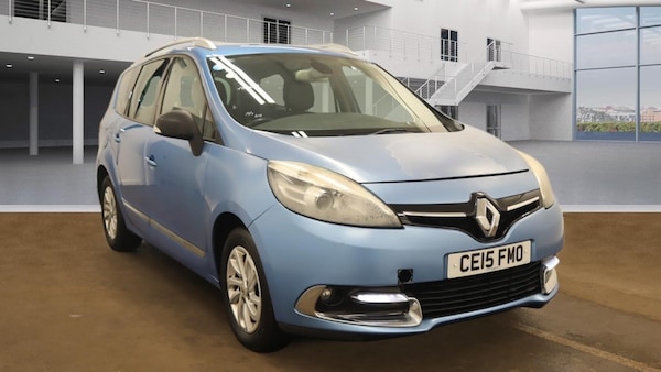 Used Renault Grand Scenic 2015 for sale - 73391271: Photo 1