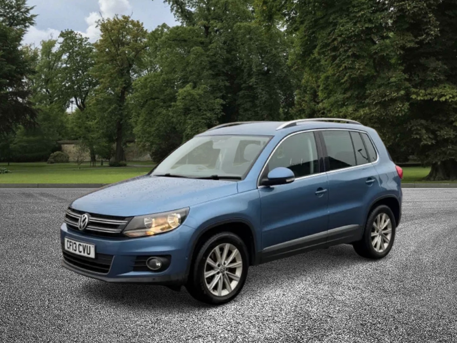 Used Volkswagen Tiguan 2013 for sale - 77028880: Photo 2