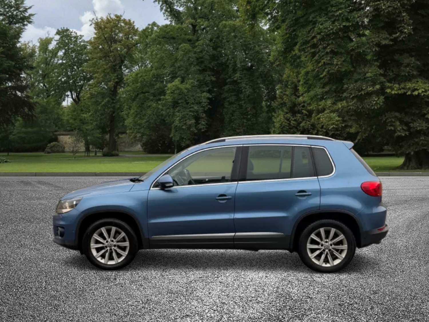 Used Volkswagen Tiguan 2013 for sale - 77028880: Photo 3