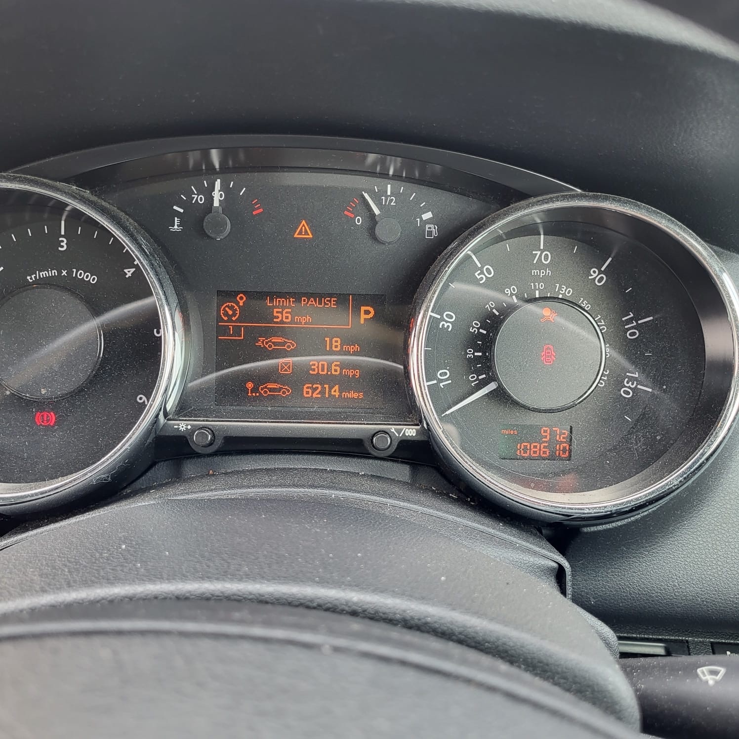 Used Peugeot 5008 2012 for sale - 78094754: Photo 6