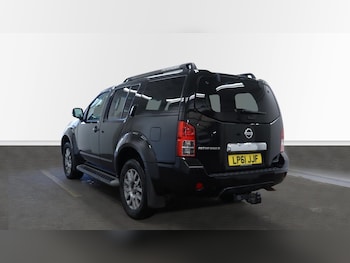 Used Nissan Pathfinder 2012 for sale - 76960264: Photo