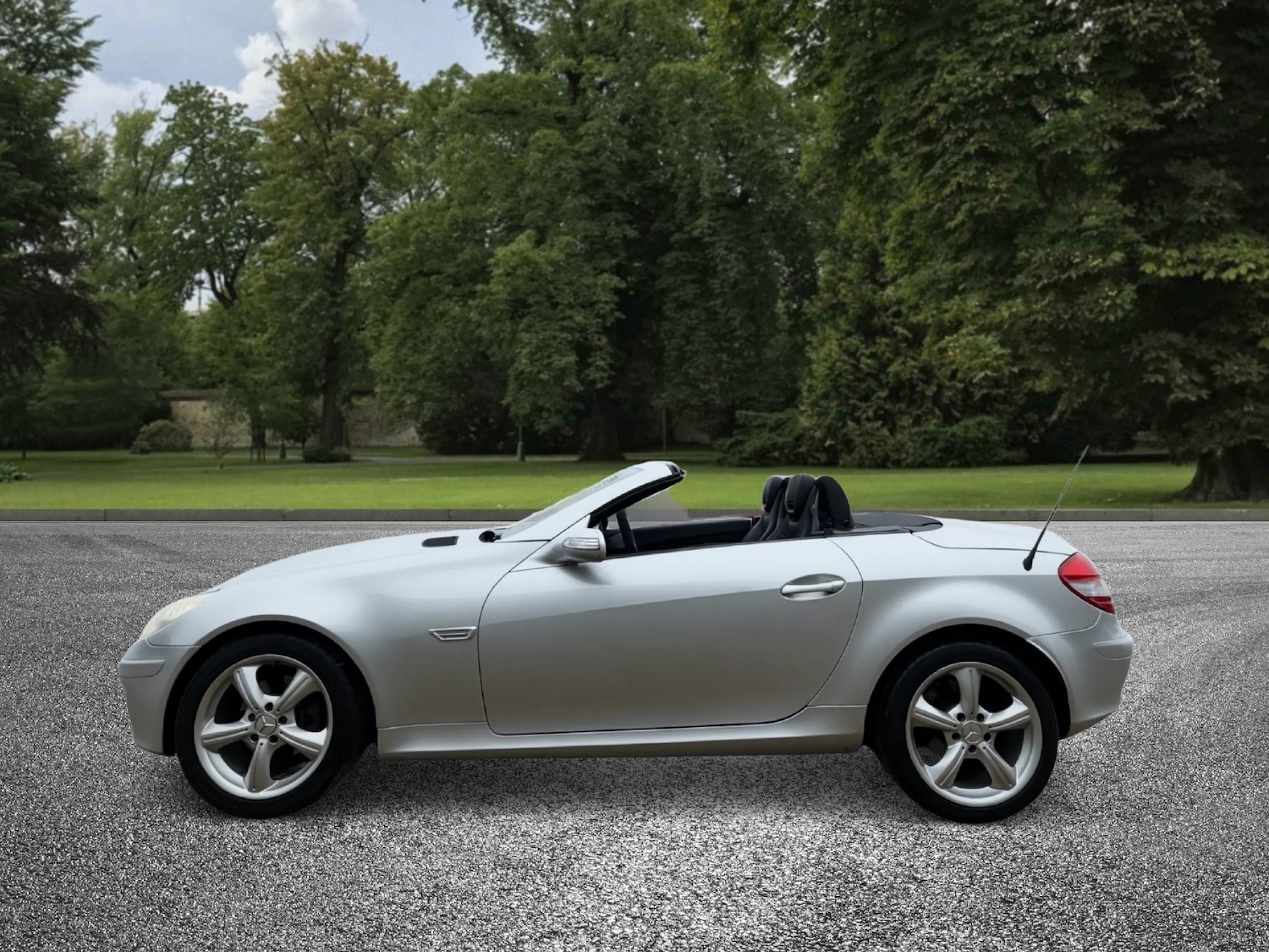 Used Mercedes-Benz SLK 2005 for sale - 77273466: Photo 5