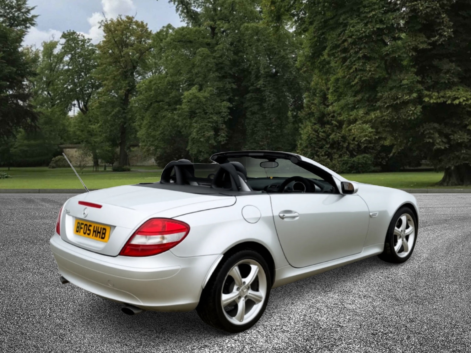 Used Mercedes-Benz SLK 2005 for sale - 77273466: Photo 8