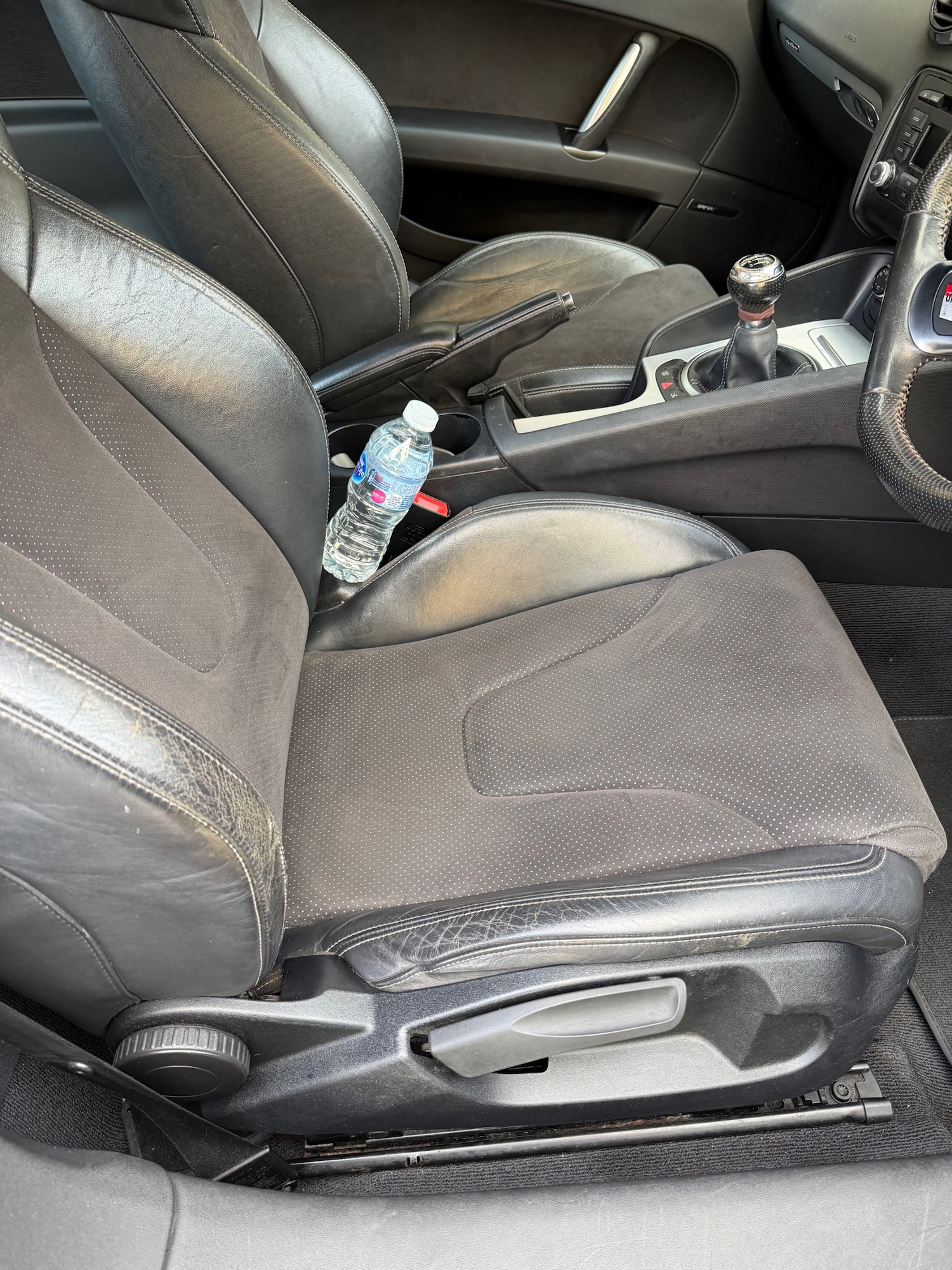 Used Audi TT 2010 for sale - 76464326: Photo 15