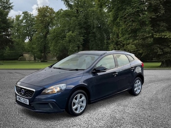Used Volvo V40 2013 for sale - 76532312: Photo
