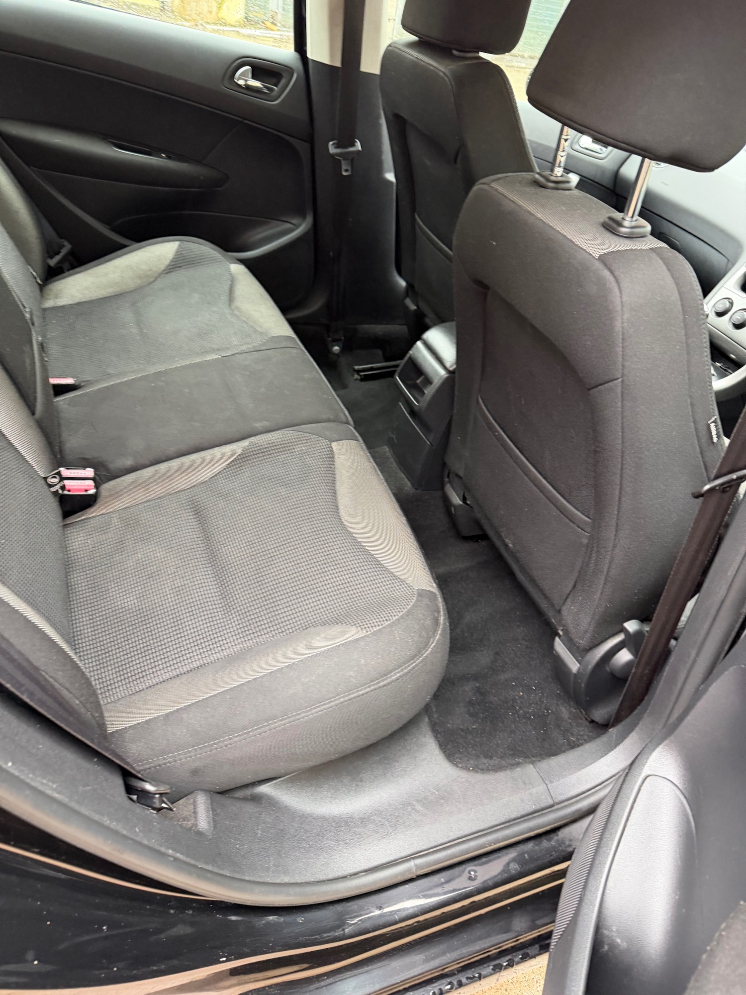 Used Peugeot 308 2013 for sale - 77637088: Photo 11