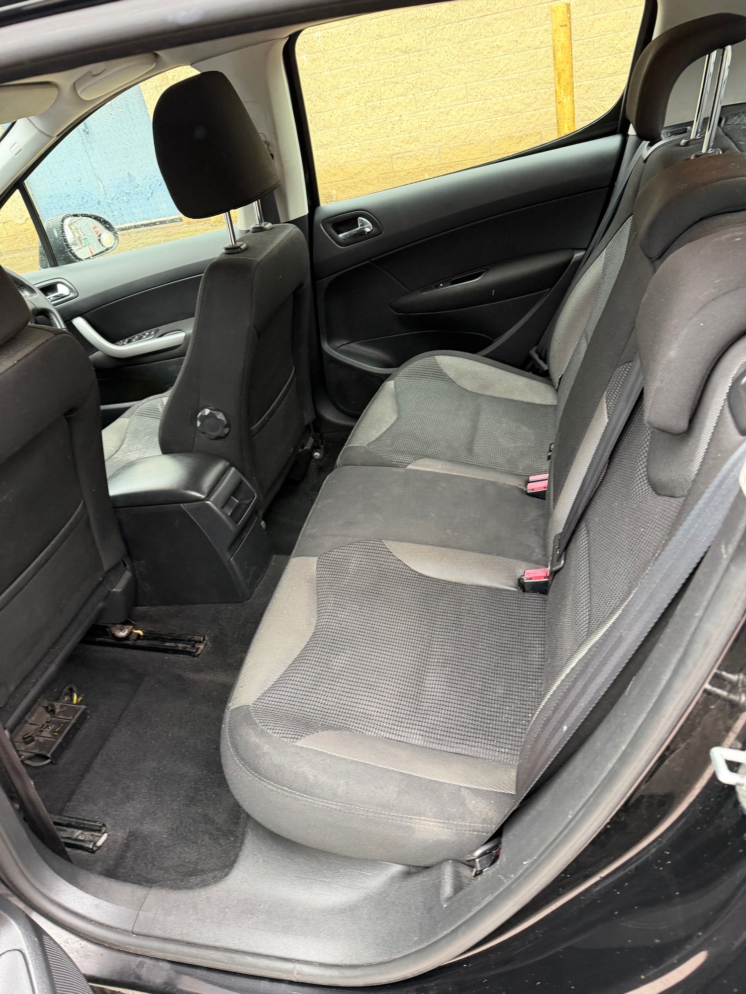 Used Peugeot 308 2013 for sale - 77637088: Photo 12