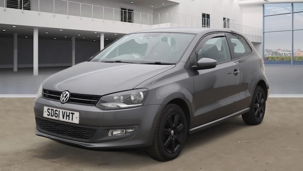 Used Volkswagen Polo 2011 for sale - 74841761: Photo 2