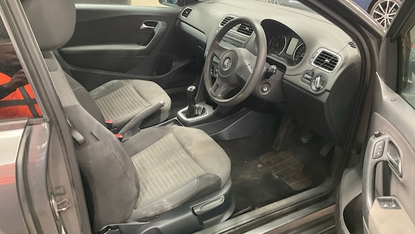Used Volkswagen Polo 2011 for sale - 74841761: Photo 7