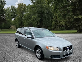 Used Volvo V70 2011 for sale - 75500244: Photo