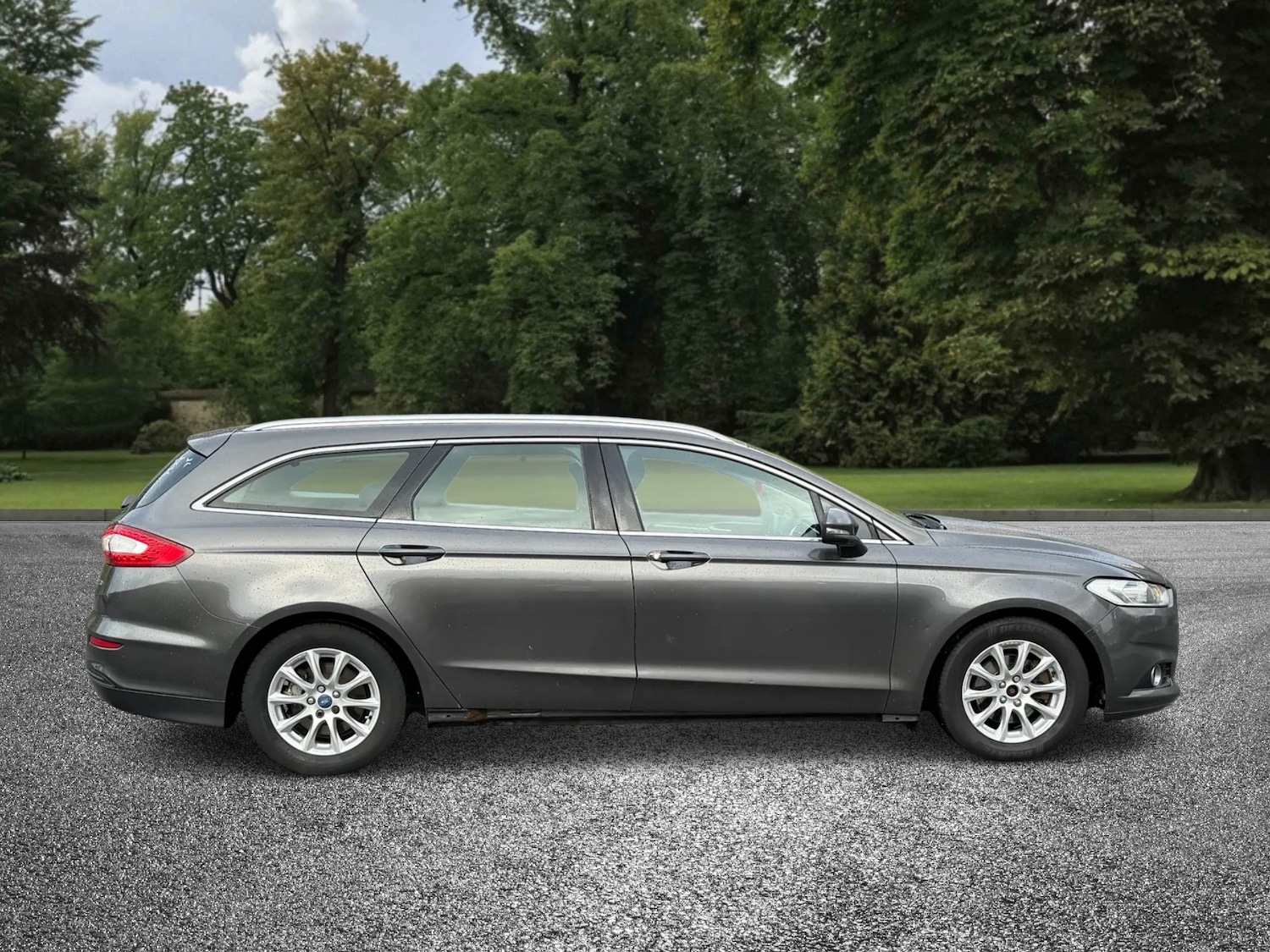 Used Ford Mondeo 2015 for sale - 76464414: Photo 11