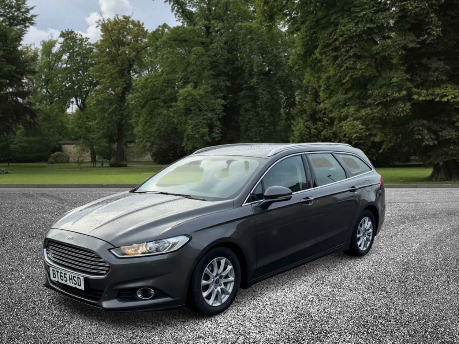 Used Ford Mondeo 2015 for sale - 76464414: Photo 4