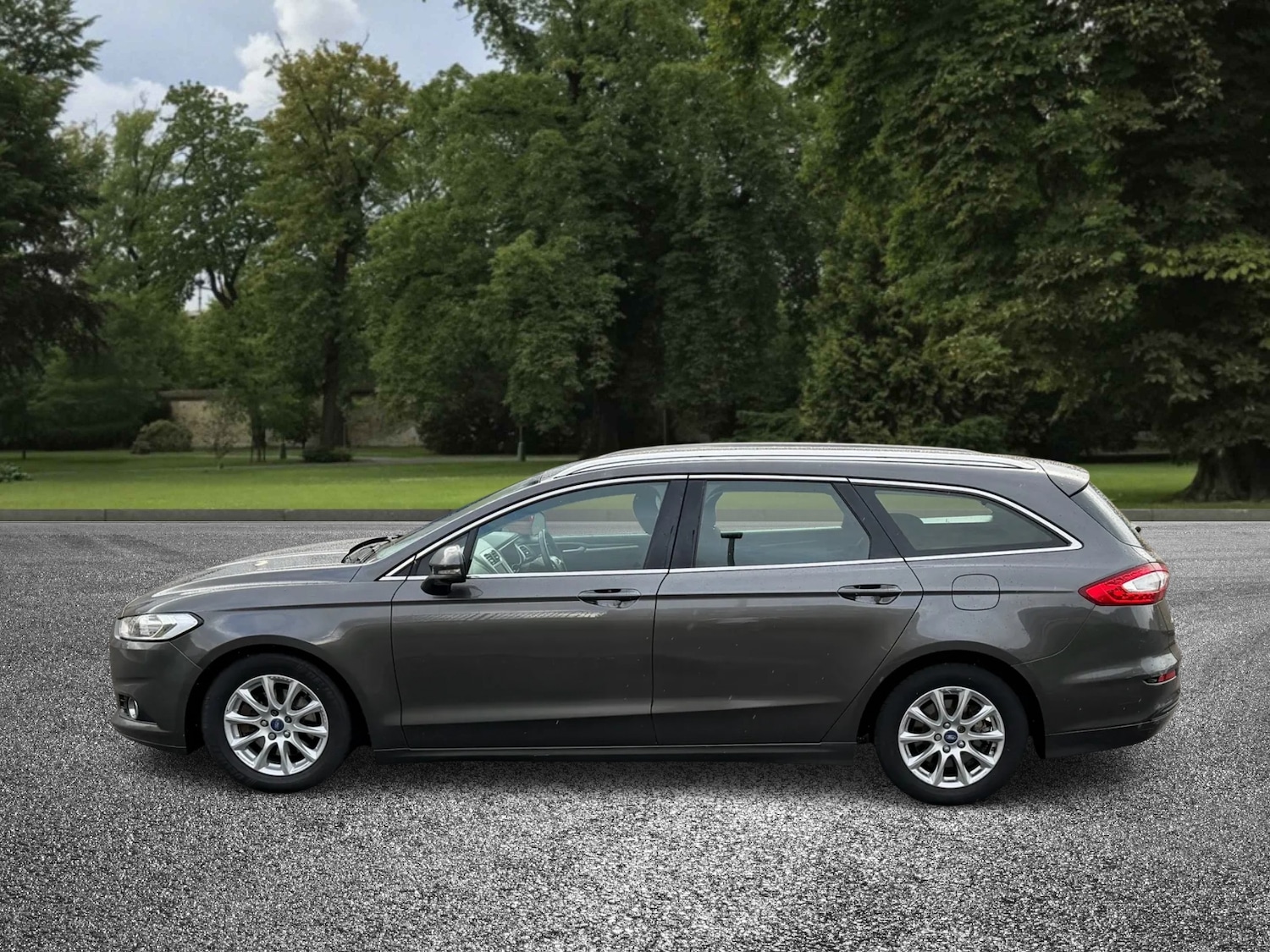 Used Ford Mondeo 2015 for sale - 76464414: Photo 6