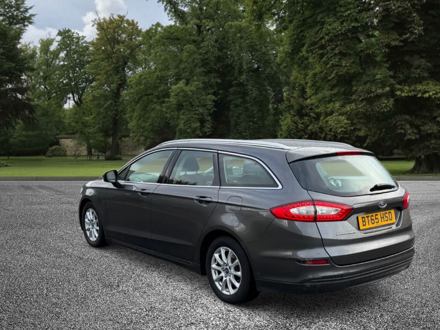 Used Ford Mondeo 2015 for sale - 76464414: Photo 8
