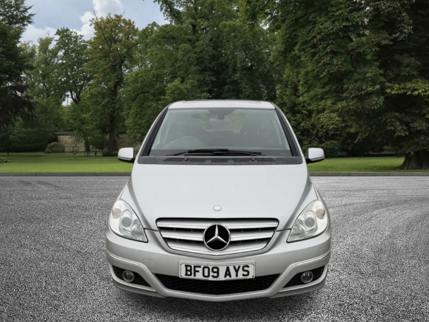 Used Mercedes-Benz B Class 2009 for sale - 76464477: Photo 2
