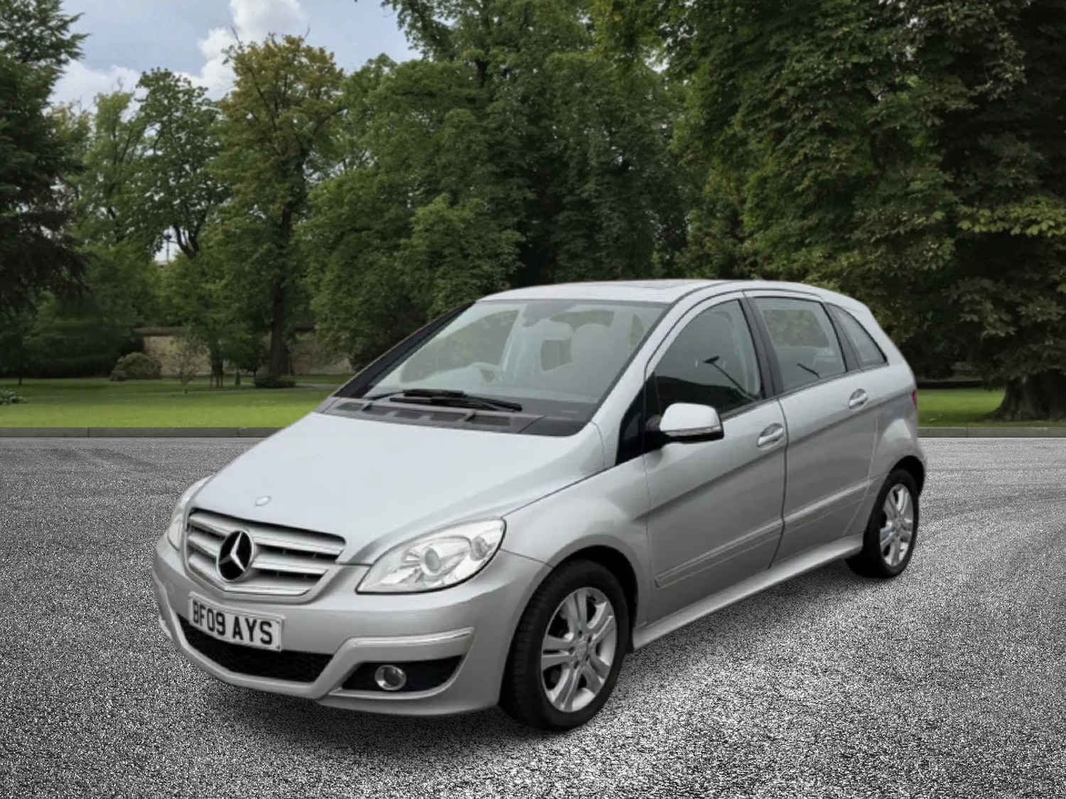 Used Mercedes-Benz B Class 2009 for sale - 76464477: Photo 3