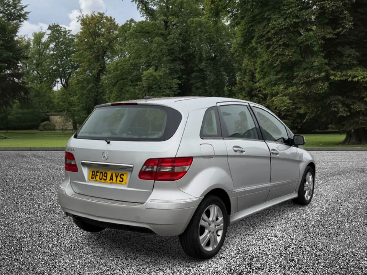 Used Mercedes-Benz B Class 2009 for sale - 76464477: Photo 8