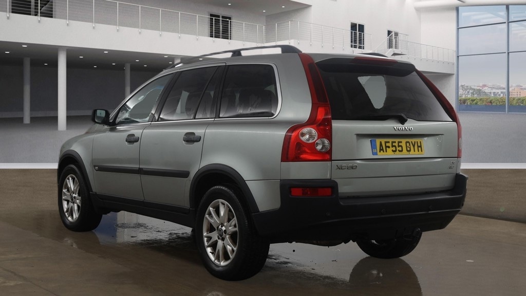 Used Volvo XC90 2005 for sale - 77251539: Photo 3