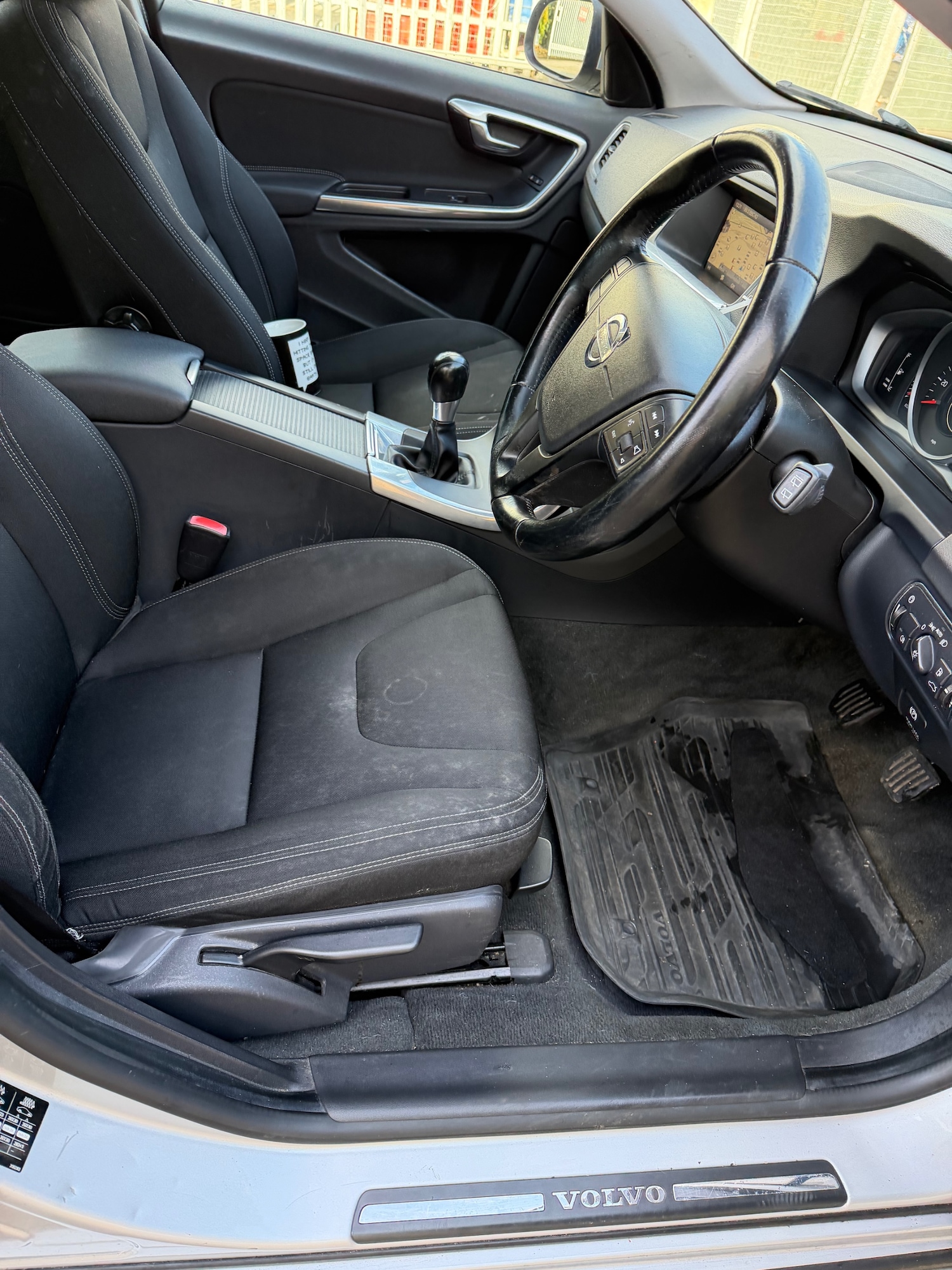 Used Volvo V60 2013 for sale - 76464406: Photo 14