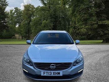 Used Volvo V60 2013 for sale - 76464406: Photo