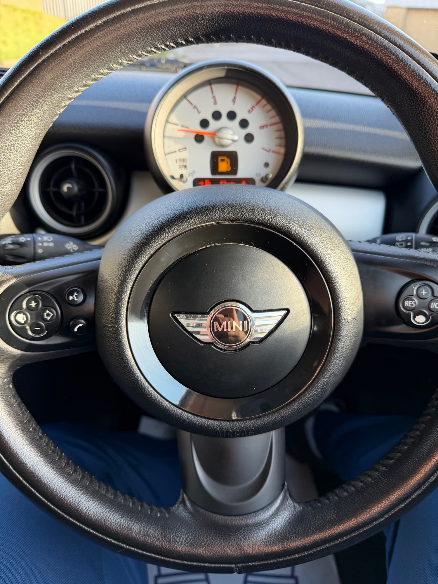 Used MINI Hatch 2011 for sale - 76778102: Photo 17