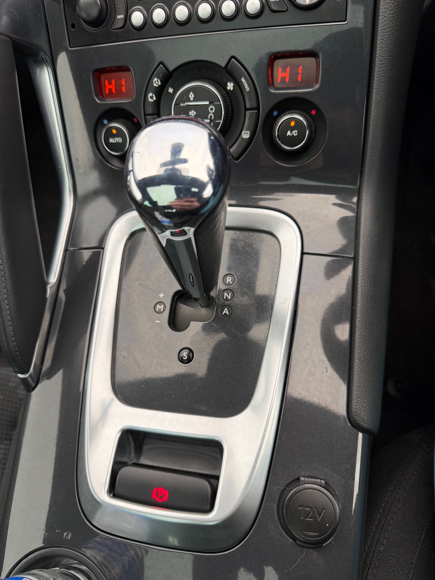 Used Peugeot 3008 2012 for sale - 77028878: Photo 10