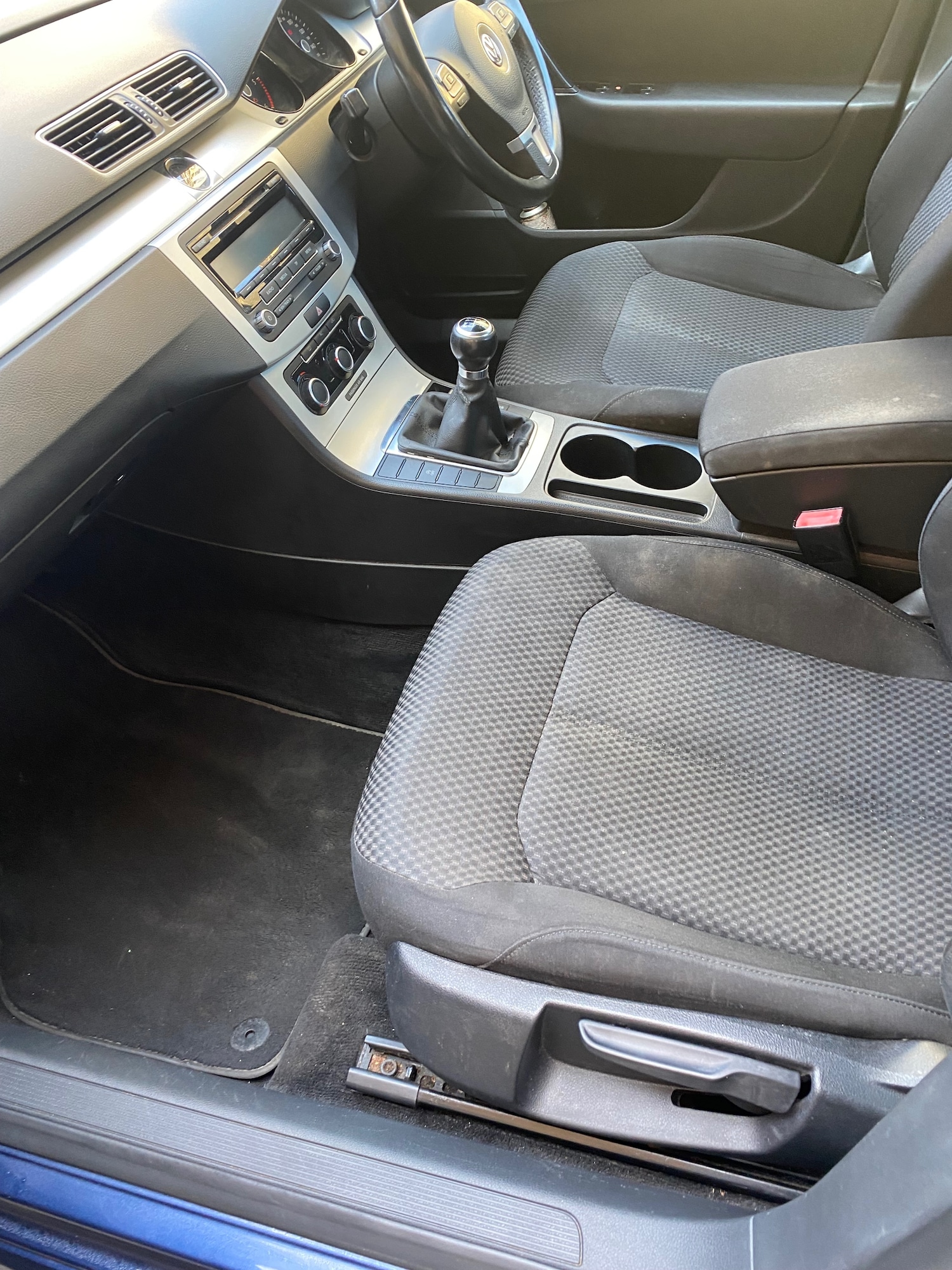 Used Volkswagen Passat 2011 for sale - 74856533: Photo 17